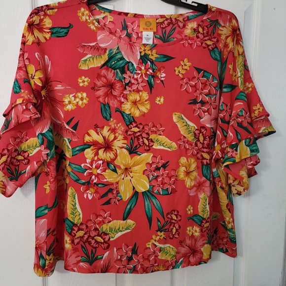 Ruby Rd. Tops - Ruby Rd floral top with flutter sleeves Size XL